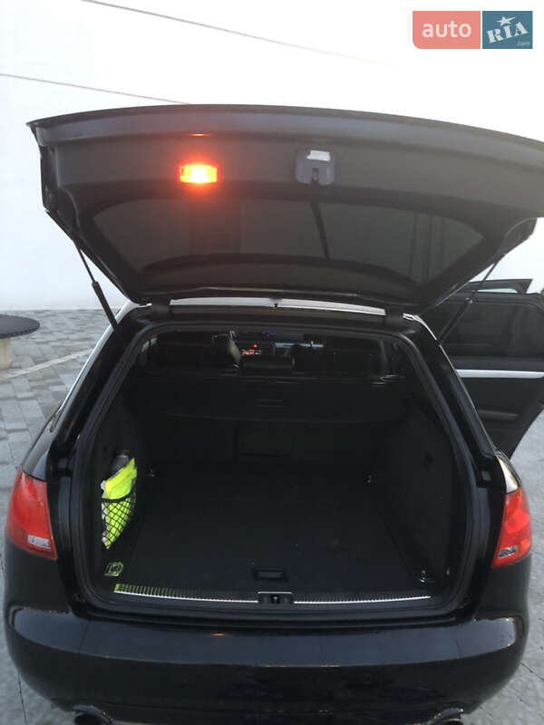 Универсал Audi A4 2006 в Ужгороде