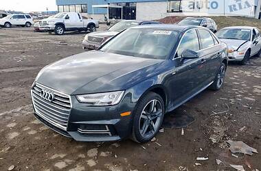 Седан Audi A4 2017 в 
