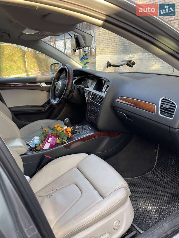 Универсал Audi A4 2009 в Долине