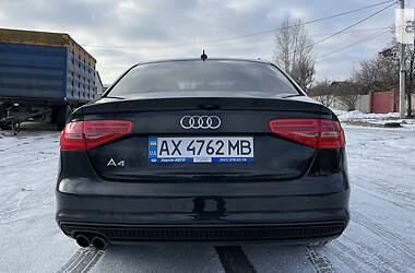 Седан Audi A4 2015 в Харкові