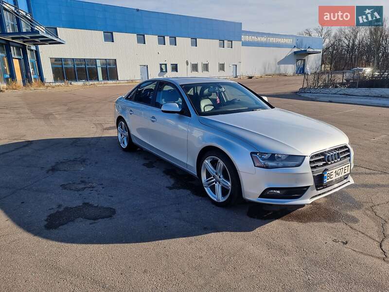 Седан Audi A4 2013 в Миколаєві
