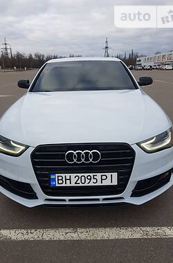 Седан Audi A4 2015 в Одесі