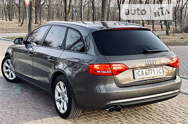 Унiверсал Audi A4 2014 в Кропивницькому