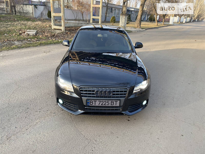 Седан Audi A4 2008 в Херсоні