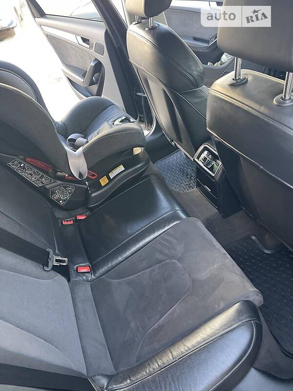 Универсал Audi A4 2008 в Волочиске