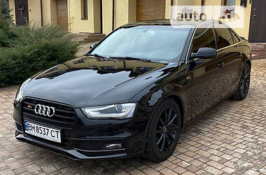 Седан Audi A4 2015 в 