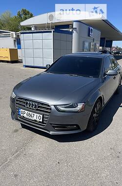 Седан Audi A4 2012 в Києві