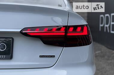 Седан Audi A4 2020 в 