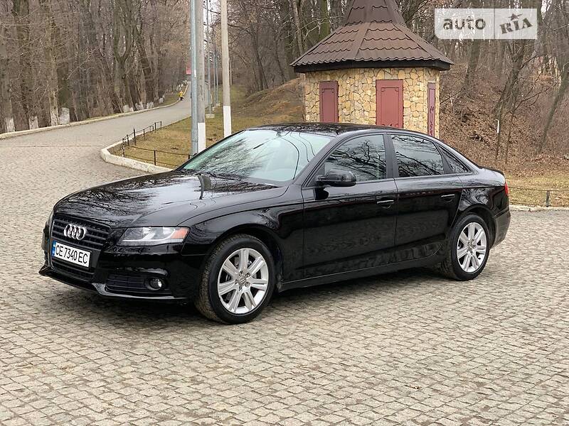Седан Audi A4 2010 в 