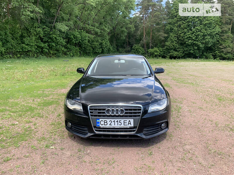 Седан Audi A4 2010 в Чернігові