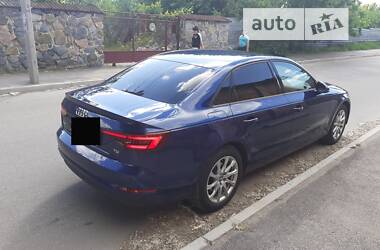 Седан Audi A4 2017 в Кропивницькому