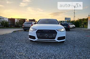 Седан Audi A4 2016 в Львове