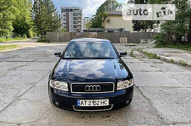 Седан Audi A4 2004 в 