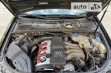 Седан Audi A4 2004 в 