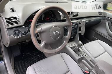 Седан Audi A4 2004 в 