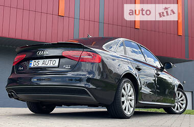 Седан Audi A4 2014 в 