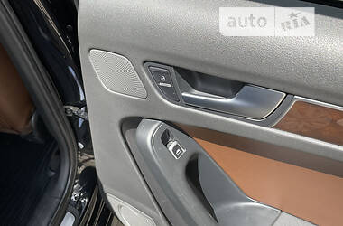 Седан Audi A4 2014 в 