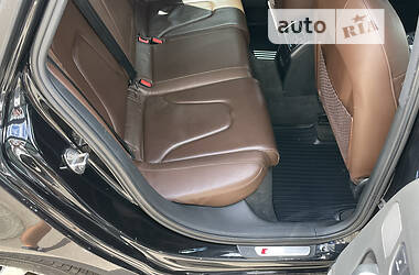 Седан Audi A4 2014 в 