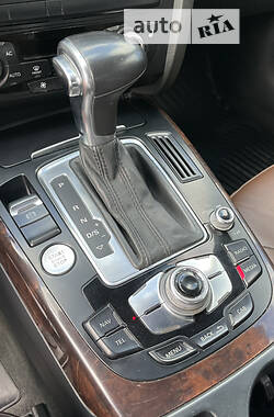 Седан Audi A4 2014 в 