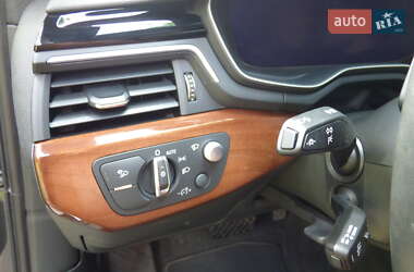 Универсал Audi A4 2019 в Киеве