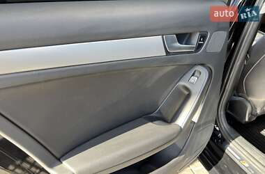 Седан Audi A4 2014 в 