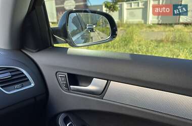 Седан Audi A4 2014 в 