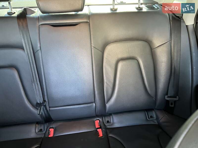 Седан Audi A4 2014 в Одессе