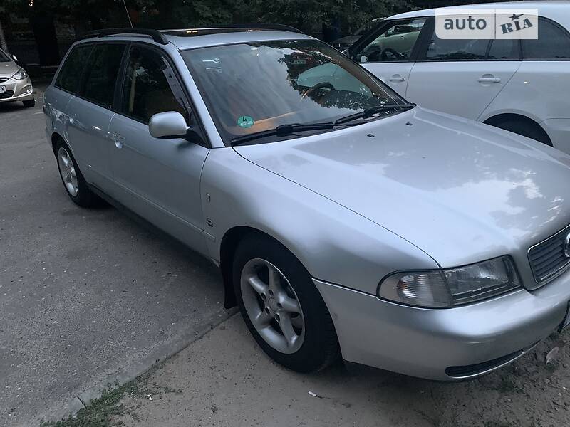 Універсал Audi A4 1997 в Києві