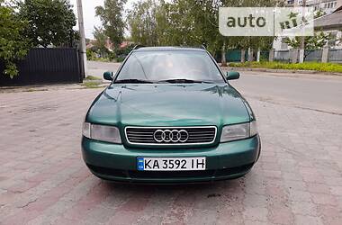 Унiверсал Audi A4 1998 в Первомайську