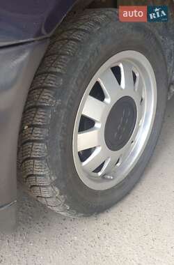 Седан Audi A4 1997 в 