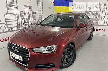 Седан Audi A4 2016 в Киеве