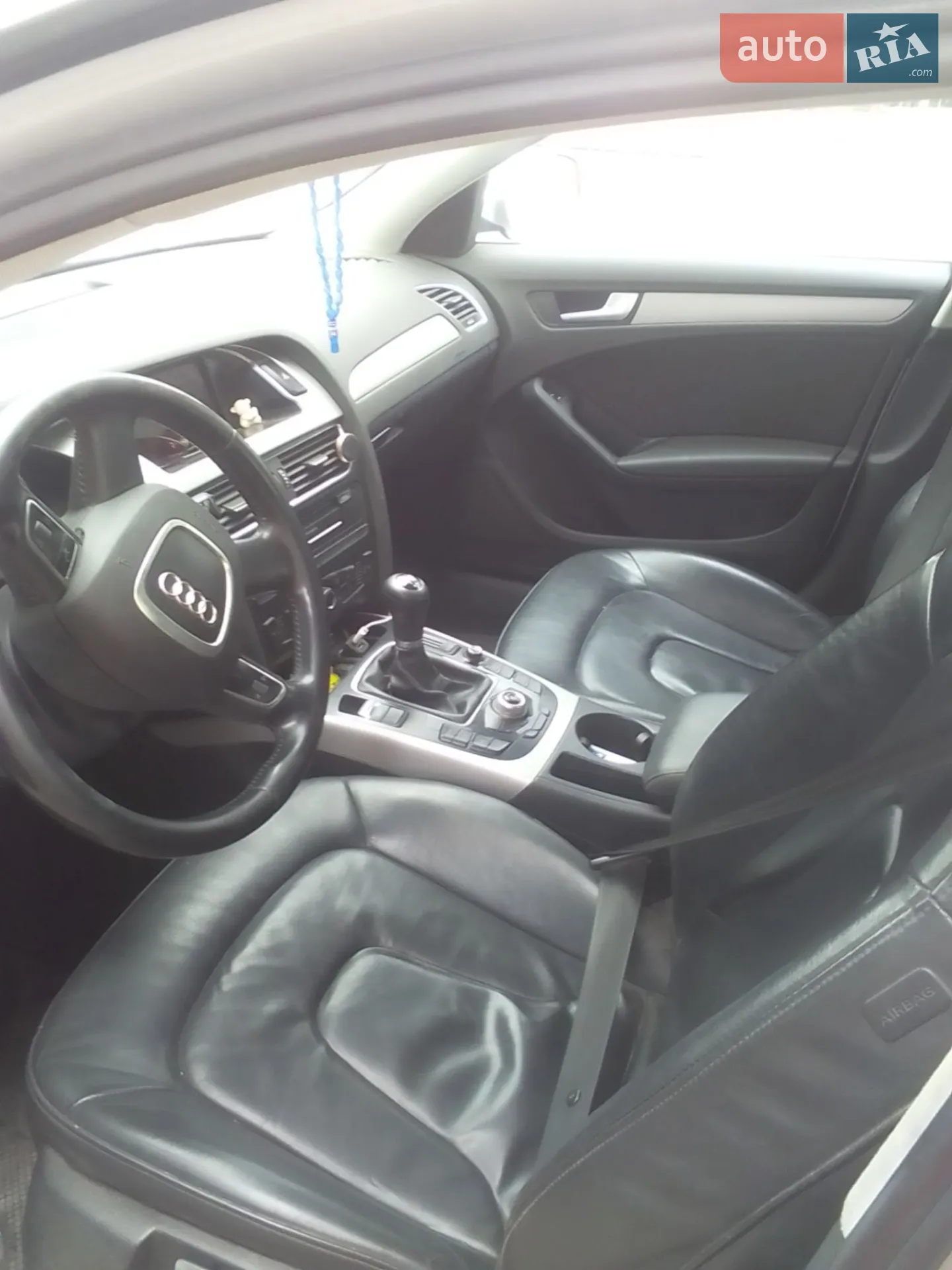 2011 Audi A4 - мініатюра 3