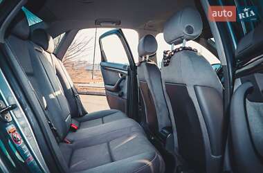 Седан Audi A4 2001 в Кривому Розі