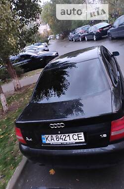 Седан Audi A4 2000 в Києві
