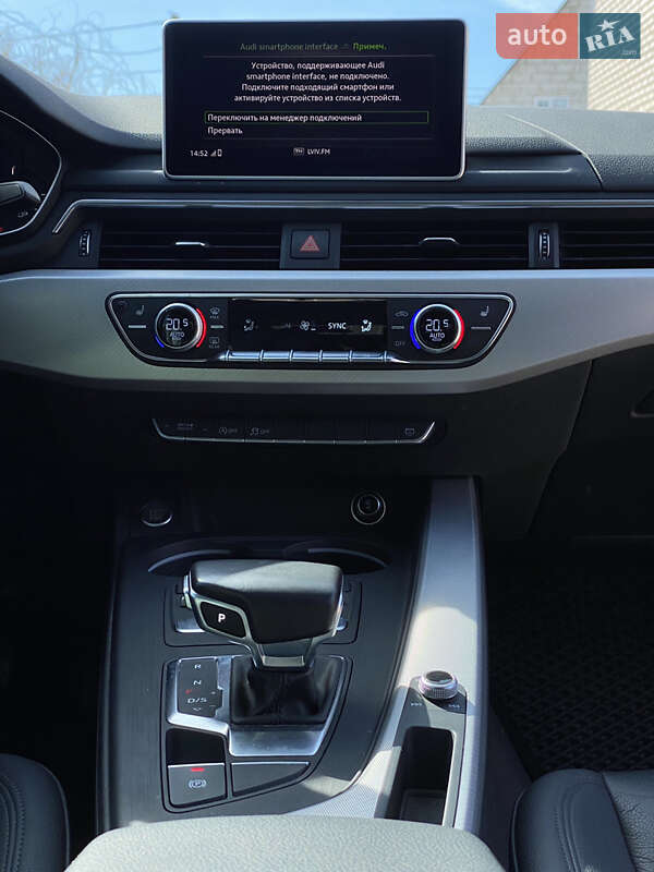 Седан Audi A4 2016 в Сарнах