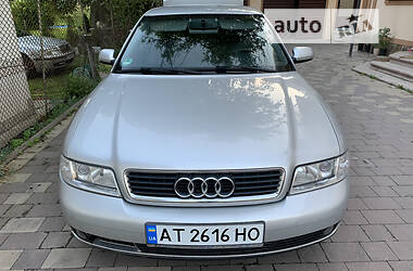 Седан Audi A4 2000 в Надвірній