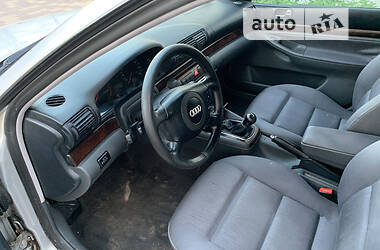 Седан Audi A4 2000 в Надвірній