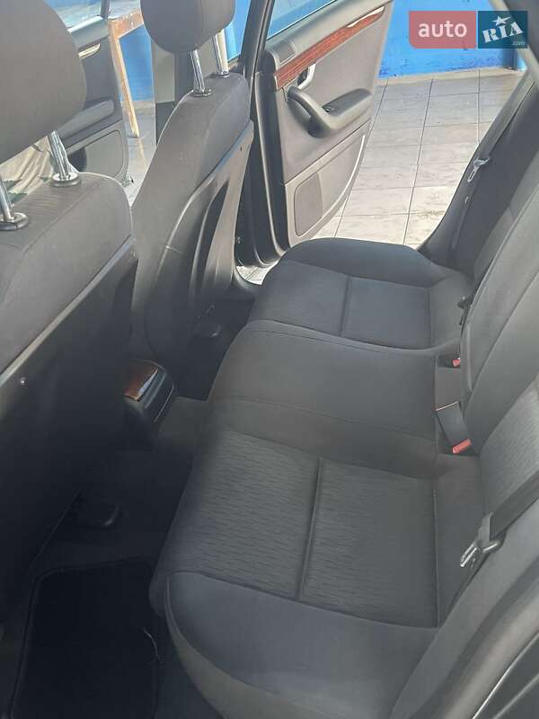 Универсал Audi A4 2006 в Первомайске