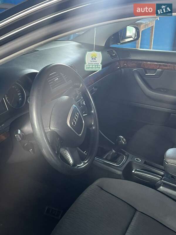 Универсал Audi A4 2006 в Первомайске