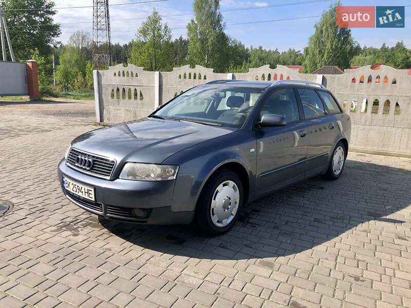 Универсал Audi A4 2002 в Олевске