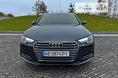 Седан Audi A4 2018 в 