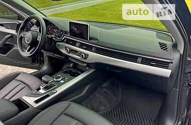 Седан Audi A4 2018 в 