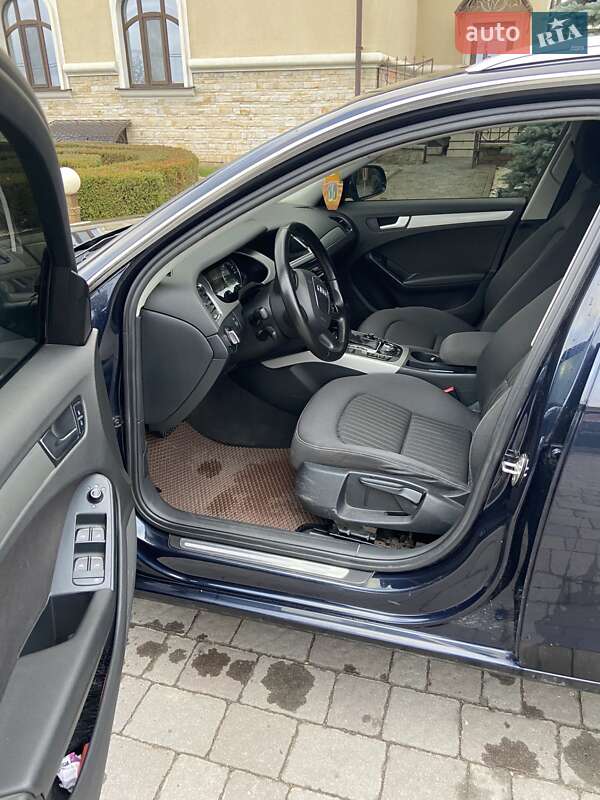 Универсал Audi A4 2010 в Сарнах