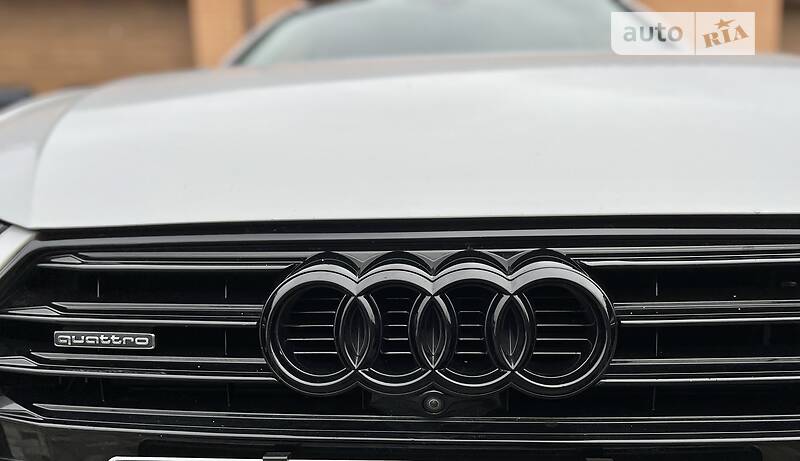 Седан Audi A4 2017 в Рівному