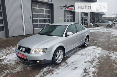 Седан Audi A4 2002 в Сарнах