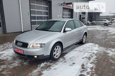 Седан Audi A4 2002 в Сарнах