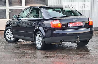 Седан Audi A4 2003 в Сарнах