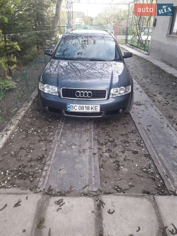 Универсал Audi A4 2002 в Львове