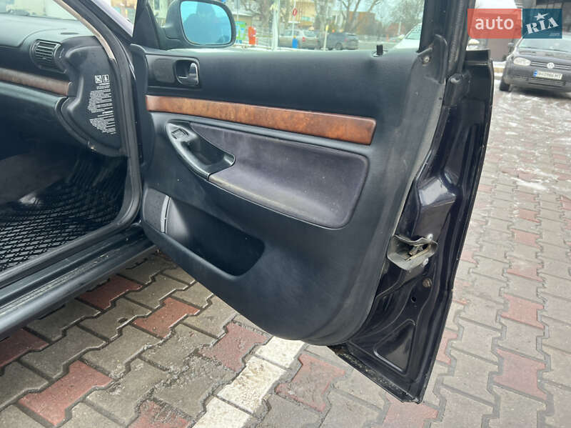 Седан Audi A4 1999 в Одессе