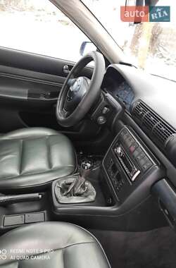 Седан Audi A4 1996 в Хмельницком